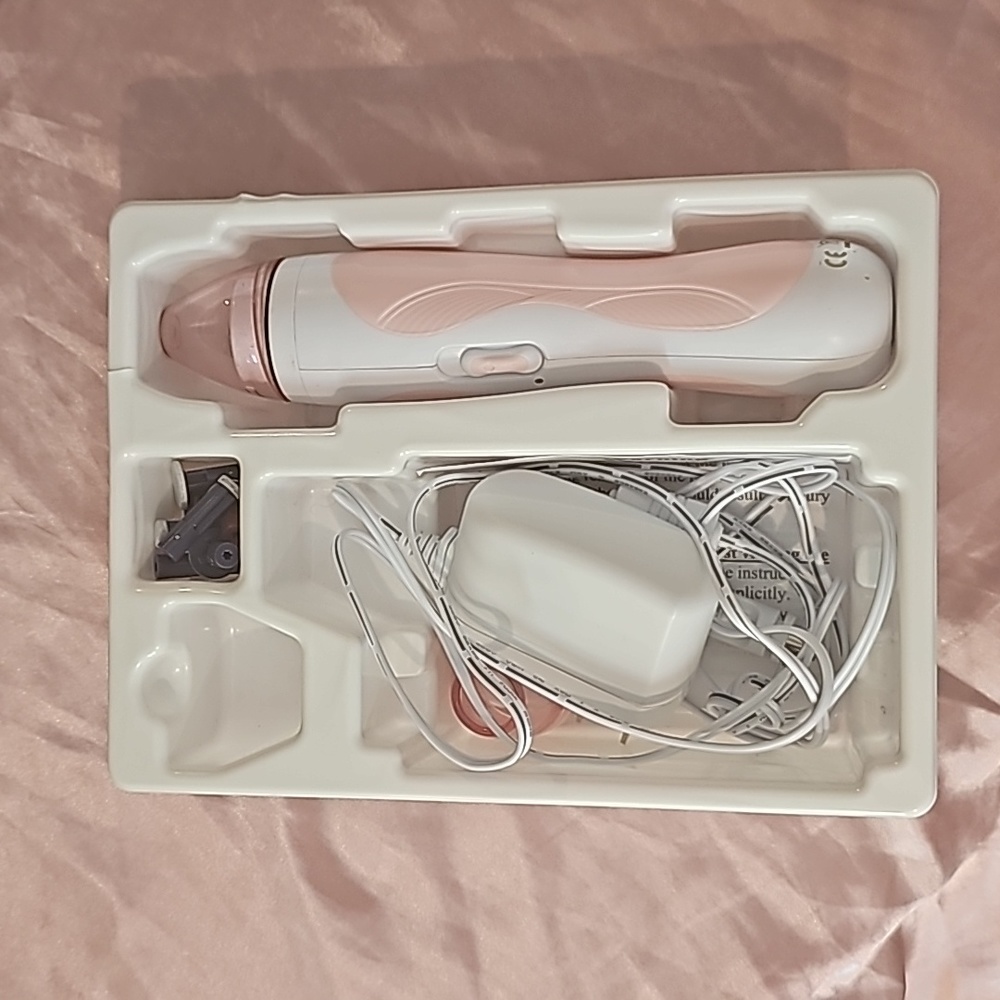 PMD Personal Microderm PRO - Picture 3 of 5